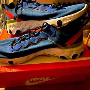 Nike React Element 55